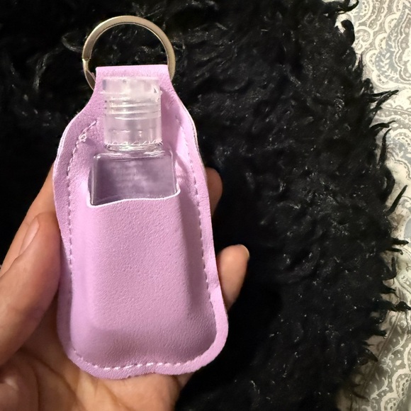 Purple keychain - Picture 8 of 10